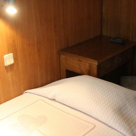 Duas Nacoes Guest House Porto Ngoại thất bức ảnh