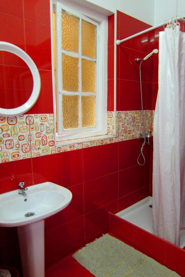 Duas Nacoes Guest House Porto Ngoại thất bức ảnh