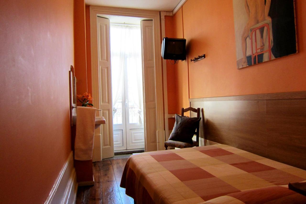 Duas Nacoes Guest House Porto Ngoại thất bức ảnh